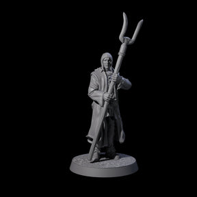 Brave Peasant Soldier B Miniature for Dungeons and Dragons, Pathfinder or other TTRPGs