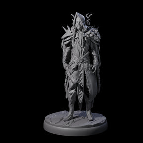 Cloaked Dark Elf Assassin C Miniature for Dungeons and Dragons, Pathfinder or other TTRPGs