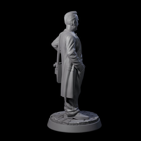 Copy writing Journalist Miniature for Dungeons and Dragons, Pathfinder or other TTRPGs