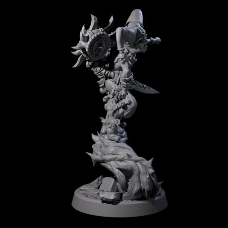 Creeping Jester Assassin Miniature for Dungeons and Dragons, Pathfinder or other TTRPGs