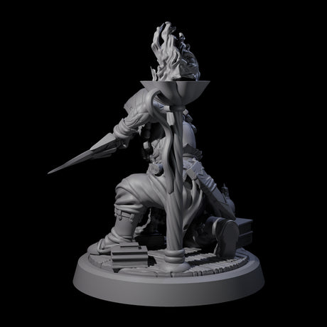 Crouching Warforged Rogue Miniature for Dungeons and Dragons, Pathfinder or other TTRPGs