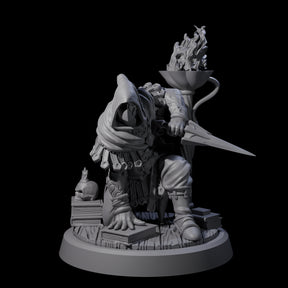 Crouching Warforged Rogue Miniature for Dungeons and Dragons, Pathfinder or other TTRPGs