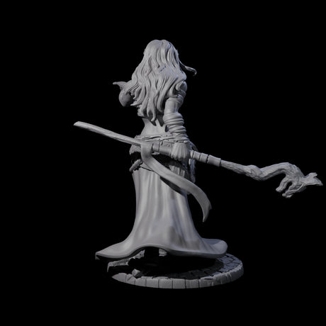 Distracting Wizard Miniature for Dungeons and Dragons, Pathfinder or other TTRPGs