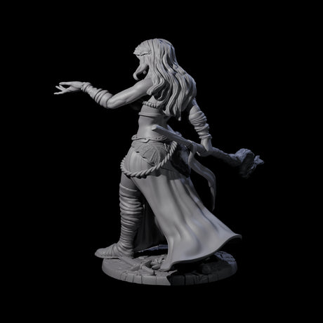 Distracting Wizard Miniature for Dungeons and Dragons, Pathfinder or other TTRPGs