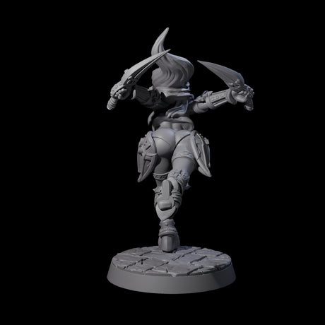 Diving Duel Dagger Rogue Miniature for Dungeons and Dragons, Pathfinder or other TTRPGs