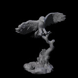 Diving Hawk Miniature for Dungeons and Dragons, Pathfinder or other TTRPGs