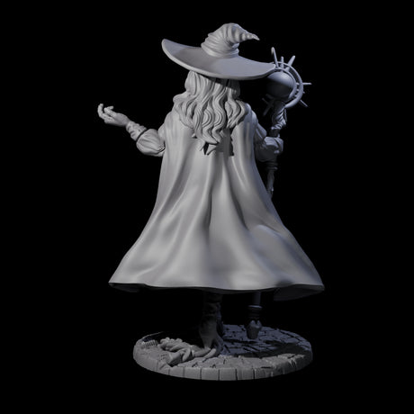 Elara - Classical Wizard Miniature for Dungeons and Dragons, Pathfinder or other TTRPGs