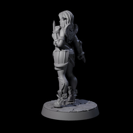 Fierce Forearm Blade Fighter Miniature for Dungeons and Dragons, Pathfinder or other TTRPGs