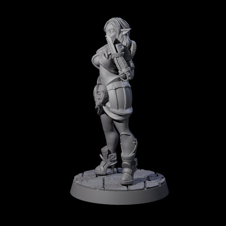 Fierce Forearm Blade Fighter Miniature for Dungeons and Dragons, Pathfinder or other TTRPGs