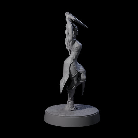 Five Slender Yuan-ti Priestesses Miniature for Dungeons and Dragons, Pathfinder or other TTRPGs