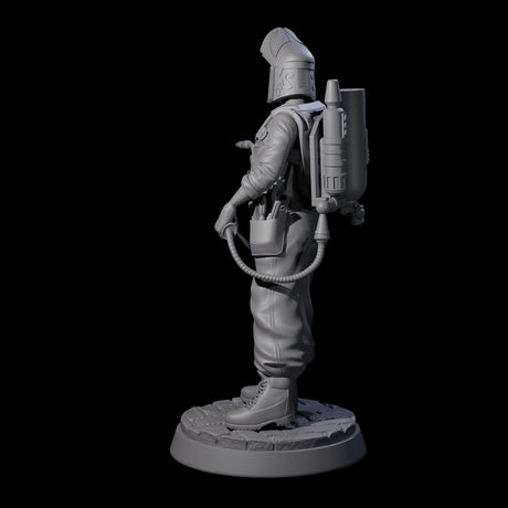 Friendly Welder Miniature for Dungeons and Dragons, Pathfinder or other TTRPGs