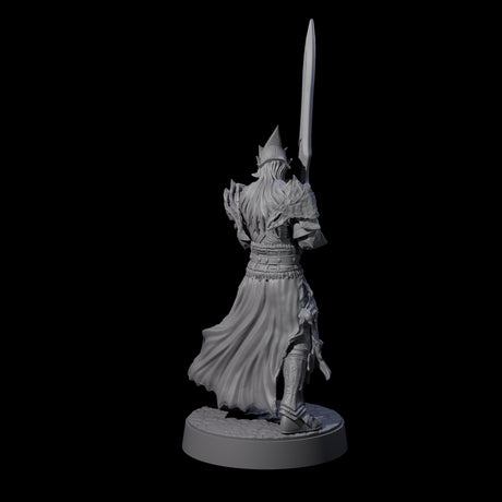 Full Helm Elf Blademaster B Miniature for Dungeons and Dragons, Pathfinder or other TTRPGs