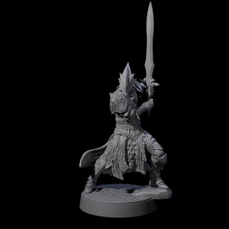 Full Helm Elf Blademaster E Miniature for Dungeons and Dragons, Pathfinder or other TTRPGs