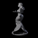 Gesturing Regal Queen Miniature for Dungeons and Dragons, Pathfinder or other TTRPGs