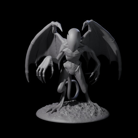 Haunting Nightgaunt B Miniature for Dungeons and Dragons, Pathfinder or other TTRPGs