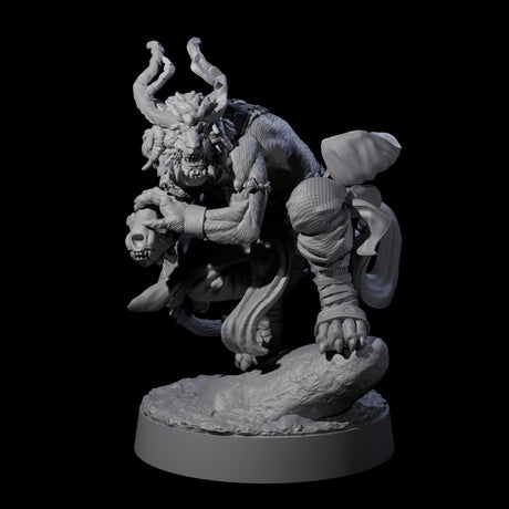Horned Leonin Lunatic Miniature for Dungeons and Dragons, Pathfinder or other TTRPGs