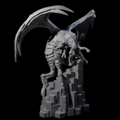 Hunting Eldritch Aberration B Miniature for Dungeons and Dragons, Pathfinder or other TTRPGs