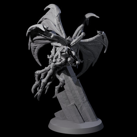 Hunting Eldritch Aberration D Miniature for Dungeons and Dragons, Pathfinder or other TTRPGs