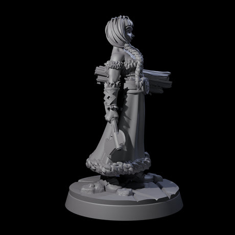 Indomitable Viking Family Mother Miniature for Dungeons and Dragons, Pathfinder or other TTRPGs