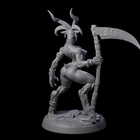 Lithe Beastwoman Miniature for Dungeons and Dragons, Pathfinder or other TTRPGs