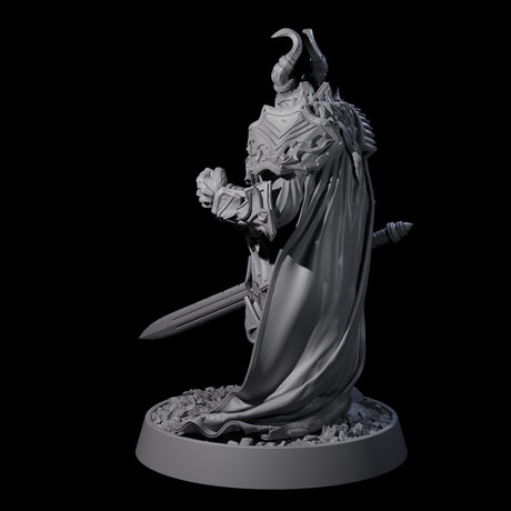 Mercenary of the Golden Circle A Miniature for Dungeons and Dragons, Pathfinder or other TTRPGs