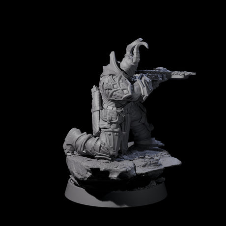Mercenary of the Golden Circle E Miniature for Dungeons and Dragons, Pathfinder or other TTRPGs