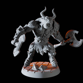 Minotaur Warrior B Miniature for Dungeons and Dragons, Pathfinder or other TTRPGs