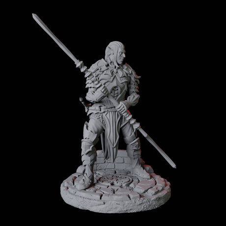 Poised Fighter B Miniature for Dungeons and Dragons, Pathfinder or other TTRPGs