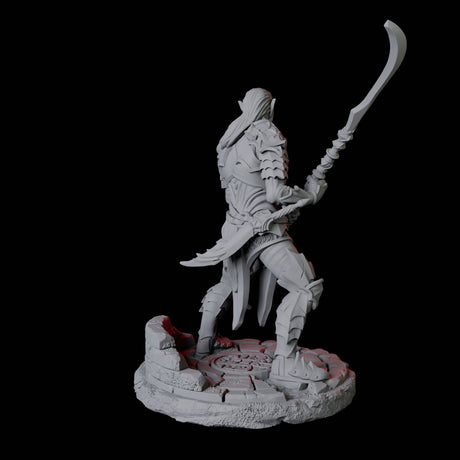 Poised Fighter B Miniature for Dungeons and Dragons, Pathfinder or other TTRPGs