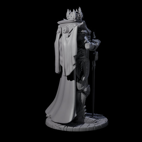 Regal Armoured King Miniature for Dungeons and Dragons, Pathfinder or other TTRPGs