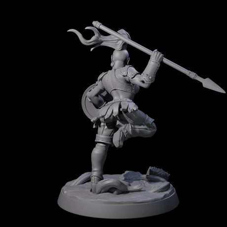 Shadowy Assassin Sister C Miniature for Dungeons and Dragons, Pathfinder or other TTRPGs
