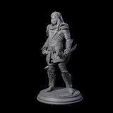 Shadowy Masked Rogue Miniature for Dungeons and Dragons, Pathfinder or other TTRPGs