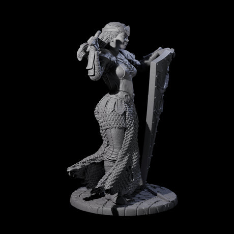 Shina - Royal Guard Fighter Miniature for Dungeons and Dragons, Pathfinder or other TTRPGs