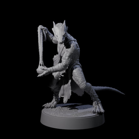 Shooting Kobold Slinger B Miniature for Dungeons and Dragons, Pathfinder or other TTRPGs