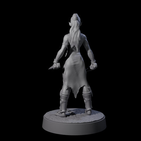 Slender Yuan-ti Priestess C Miniature for Dungeons and Dragons, Pathfinder or other TTRPGs