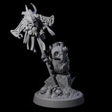 Small Owl-like Kenku Shaman C Miniature for Dungeons and Dragons, Pathfinder or other TTRPGs