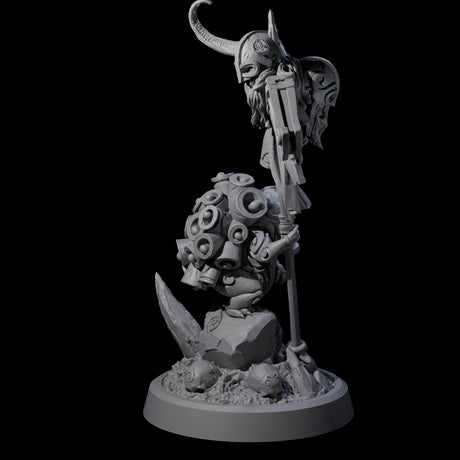 Small Owl-like Kenku Shaman C Miniature for Dungeons and Dragons, Pathfinder or other TTRPGs