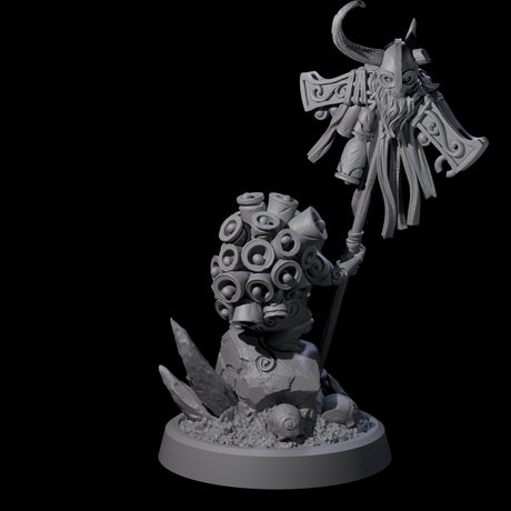 Small Owl-like Kenku Shaman C Miniature for Dungeons and Dragons, Pathfinder or other TTRPGs