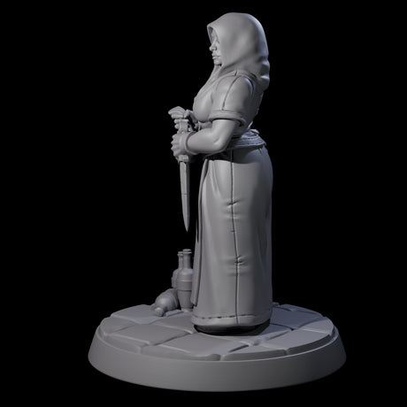 Sneaky Village Thief Miniature for Dungeons and Dragons, Pathfinder or other TTRPGs