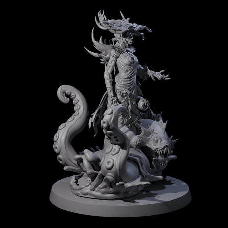Spiky Misteress of the Sea Miniature for Dungeons and Dragons, Pathfinder or other TTRPGs