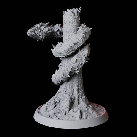 Stalking Frost Worm Miniature for Dungeons and Dragons, Pathfinder or other TTRPGs