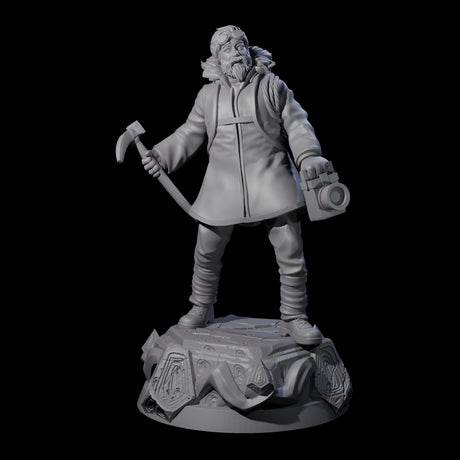 Starled Human Investigator Miniature for Dungeons and Dragons, Pathfinder or other TTRPGs