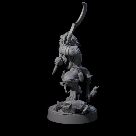 Striking Leonin Warblade C Miniature for Dungeons and Dragons, Pathfinder or other TTRPGs