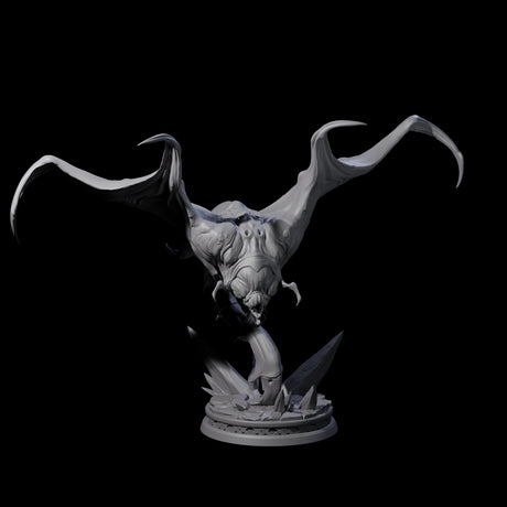 Swooping Cloaker B Miniature for Dungeons and Dragons, Pathfinder or other TTRPGs