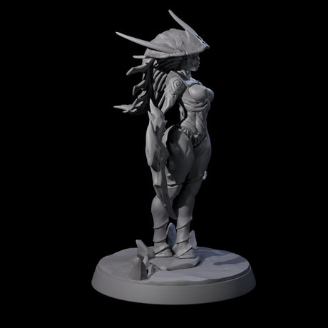 Thri-kreen Hybrid Pinup Miniature for Dungeons and Dragons, Pathfinder or other TTRPGs