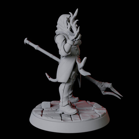 Tiefling Magic Caster E Miniature for Dungeons and Dragons, Pathfinder or other TTRPGs