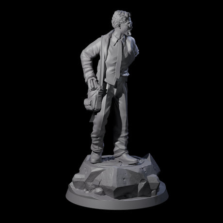 Well Packed Human Investigator Miniature for Dungeons and Dragons, Pathfinder or other TTRPGs