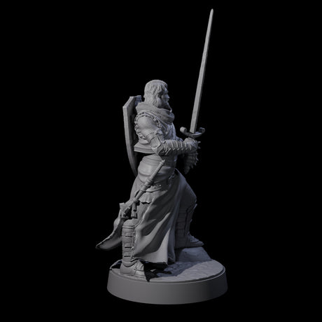 Well Travelled Knight Miniature for Dungeons and Dragons, Pathfinder or other TTRPGs