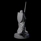 Well Travelled Knight Miniature for Dungeons and Dragons, Pathfinder or other TTRPGs