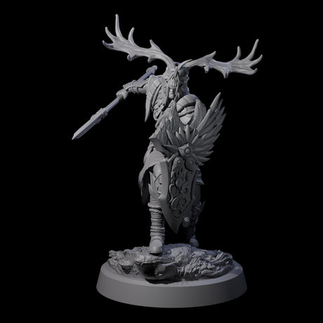 Woodland Armoured Elf Fighter C Miniature for Dungeons and Dragons, Pathfinder or other TTRPGs